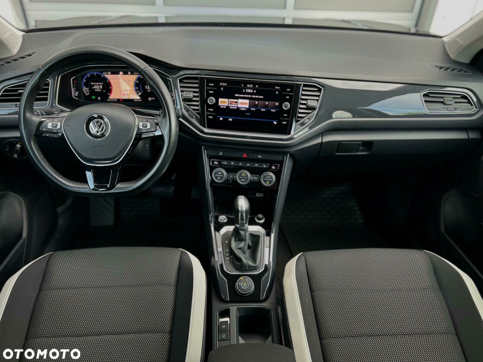 Volkswagen T-Roc 2.0 TSI 4Motion Premium DSG - 23