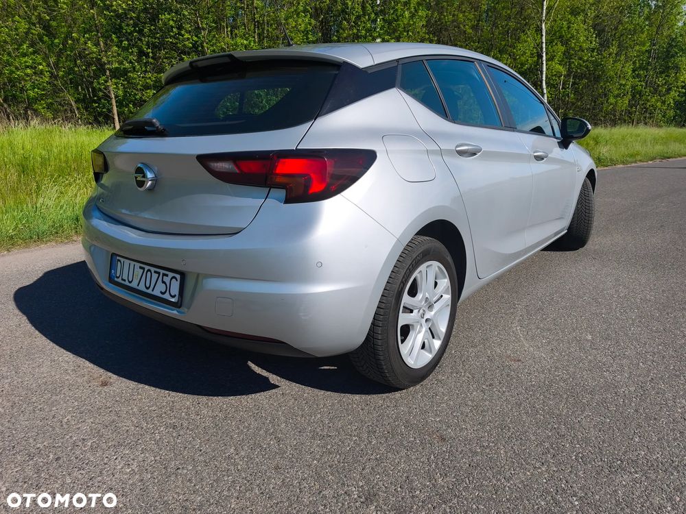 Opel Astra 1.6 CDTI Elite S&S - 11