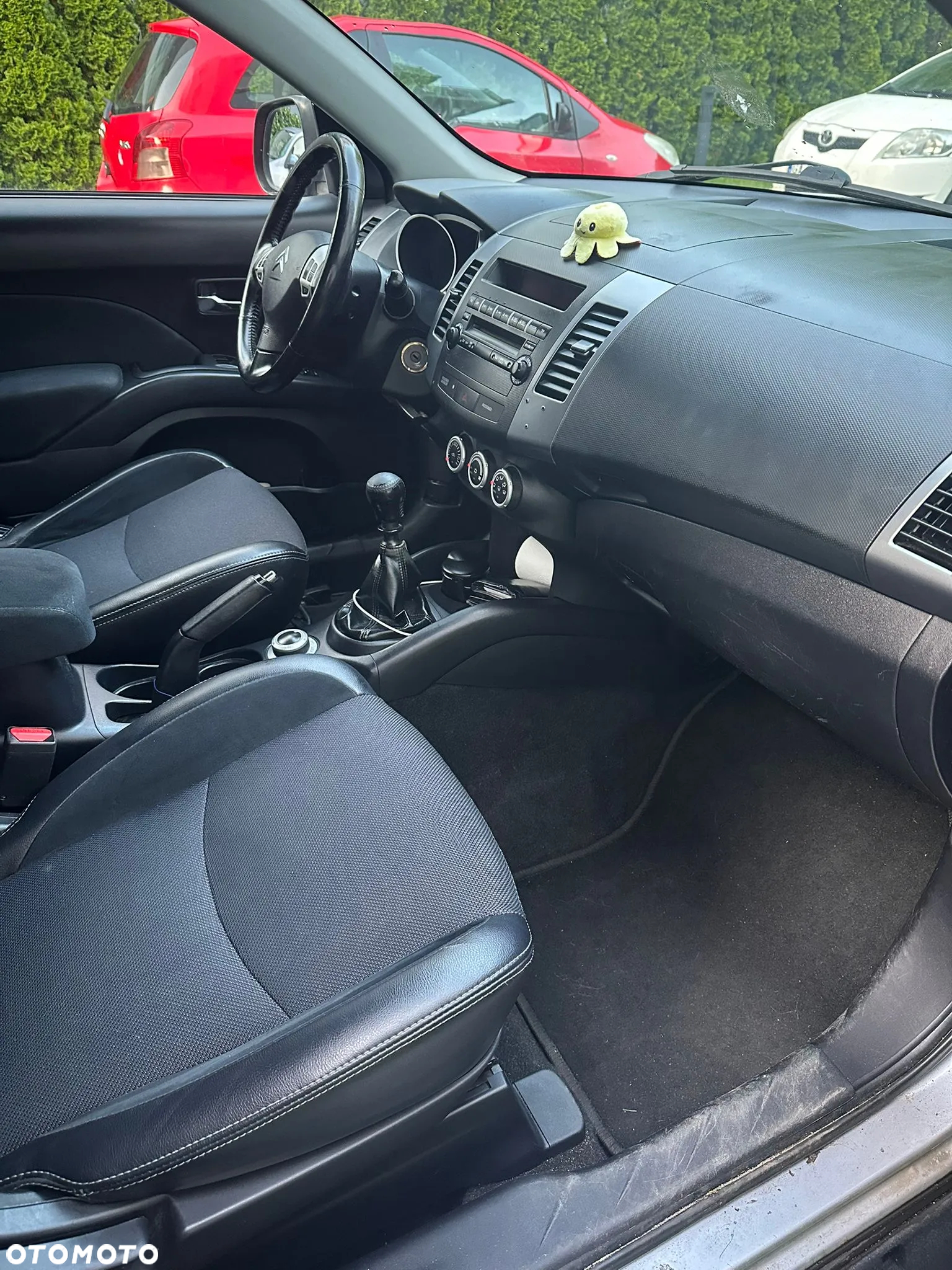 Citroën C-Crosser 2.2 HDi Exclusive - 12