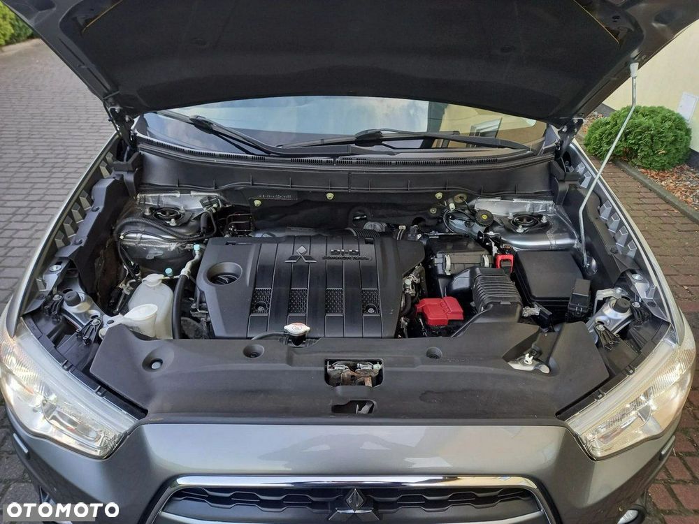 Mitsubishi ASX 1.8 DID Instyle NAVI AS&G - 12