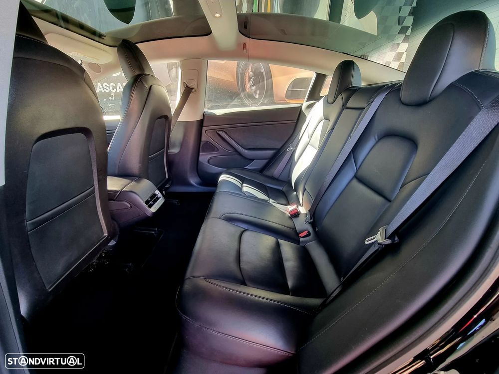Tesla Model 3 Long-Range Dual Motor AWD - 9