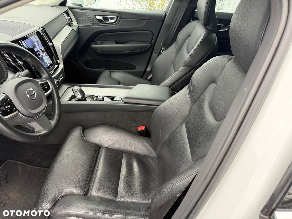 Volvo XC 60 B4 D AWD Geartronic Inscription - 15