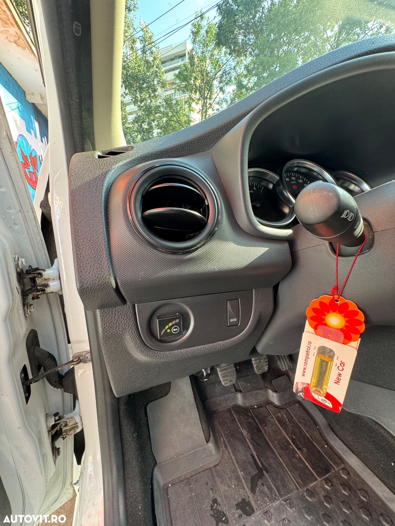 Dacia Logan 0.9 TCe SL PLUS - 12
