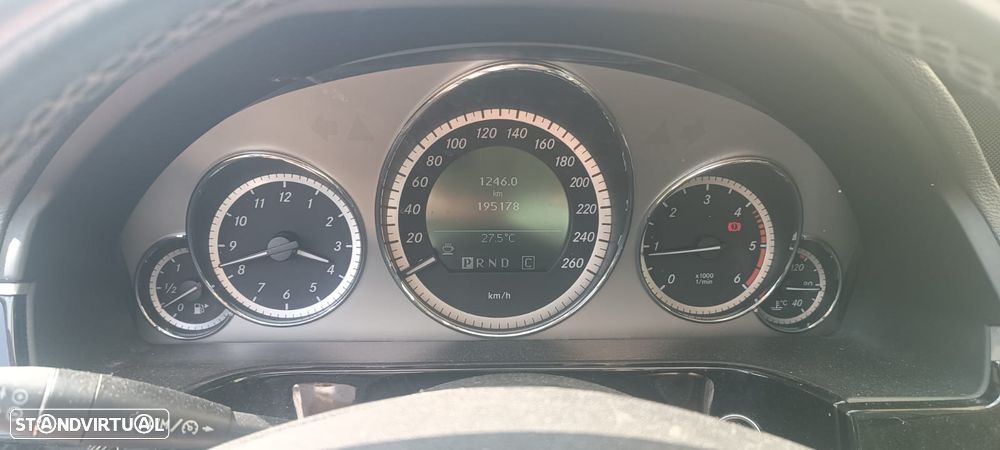 Mercedes-Benz E 250 CDI Elegance BlueEfficiency Auto. - 9