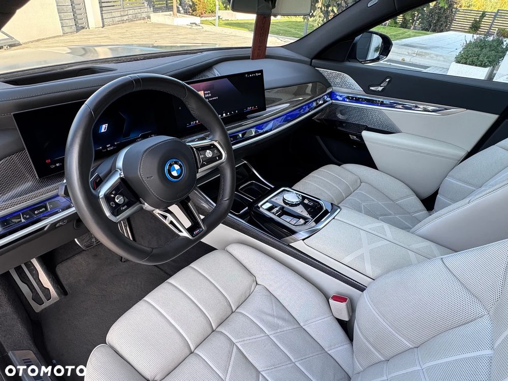 BMW i7 105.7kWh xDrive60 M Sport - 9