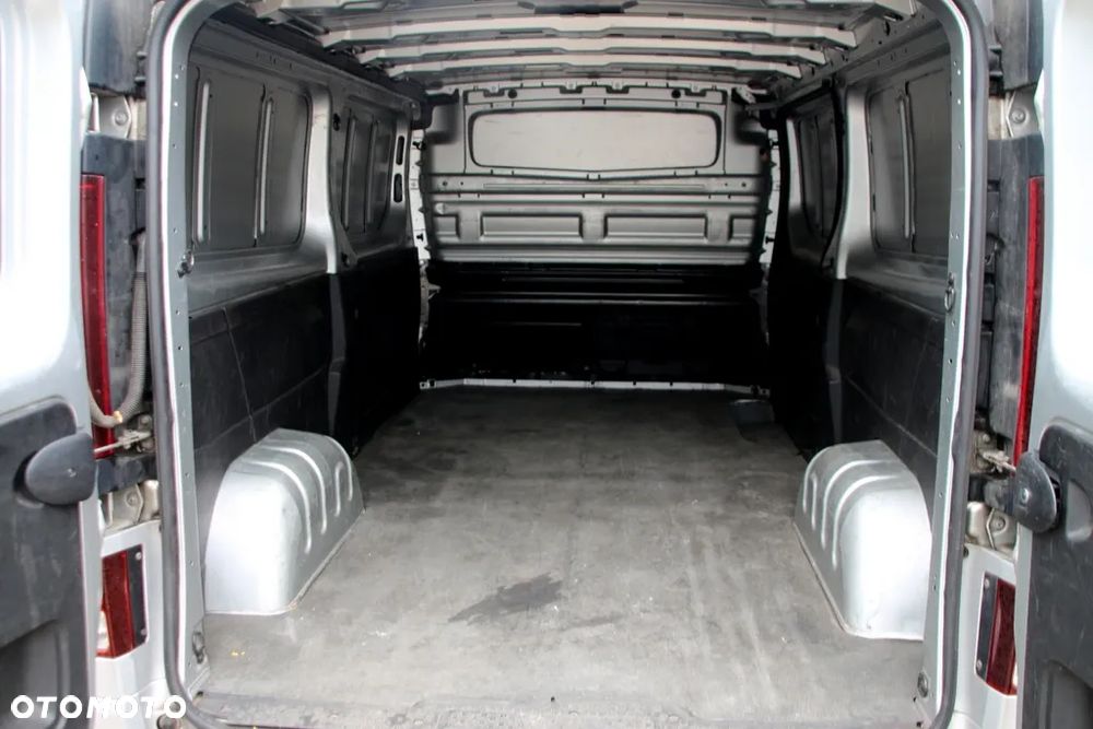 Opel VIVARO - 21