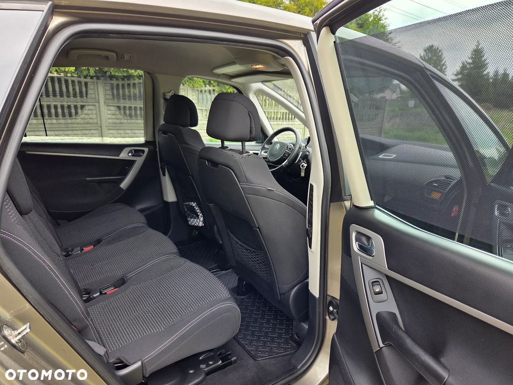Citroën C4 Picasso - 10
