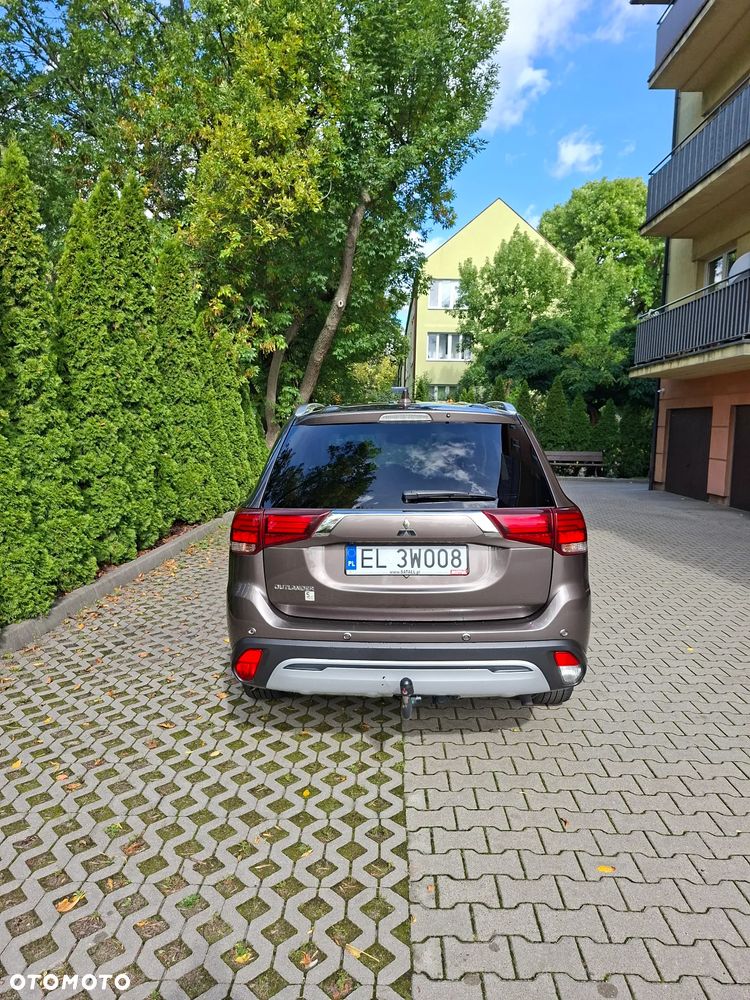 Mitsubishi Outlander 2.0 Intense 4WD CVT - 2