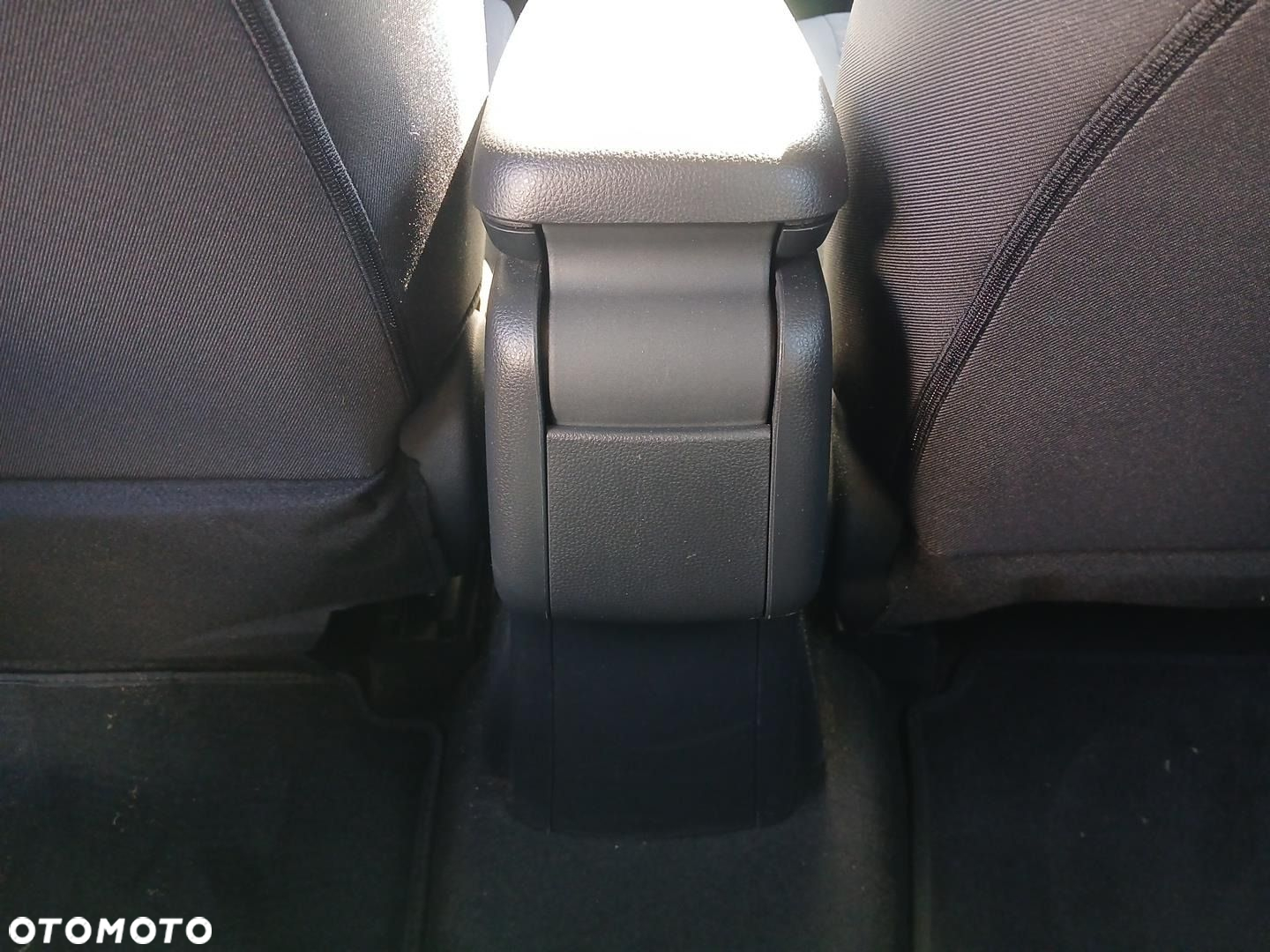 Toyota Yaris Cross Hybrid 1.5 Comfort - 26