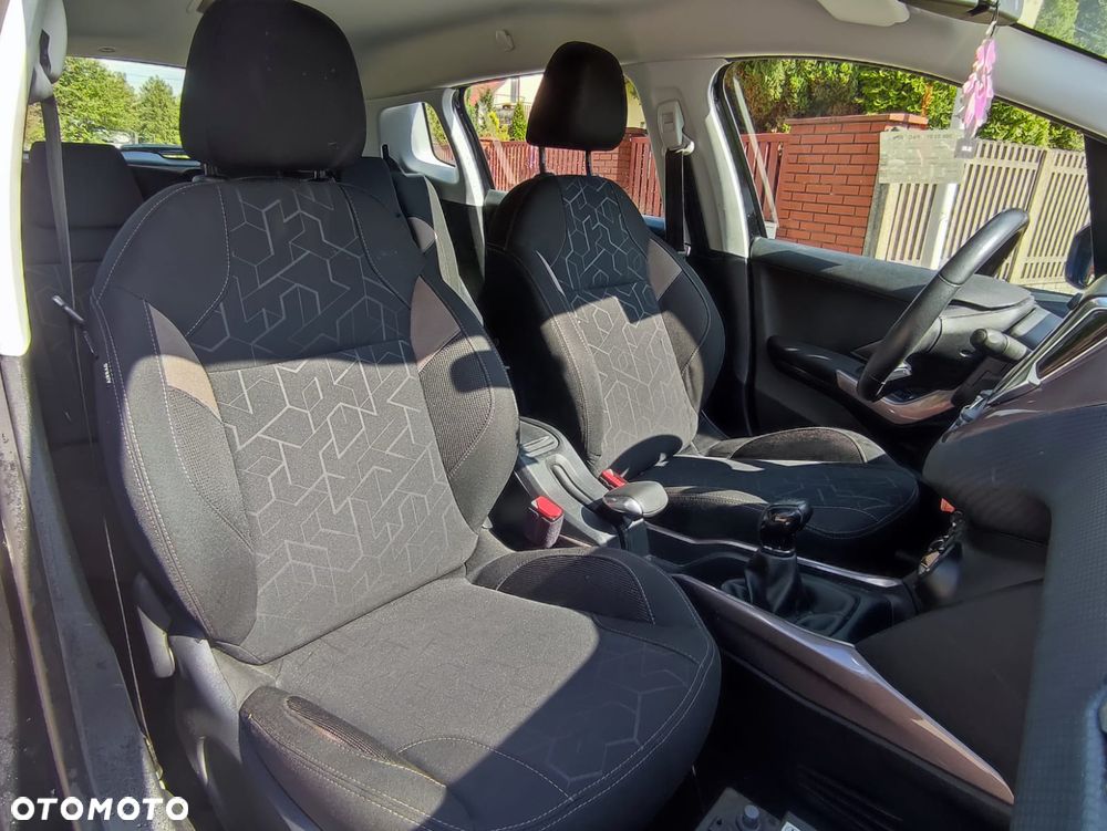 Peugeot 2008 e-HDi FAP 92 STOP & START Business-Line - 20