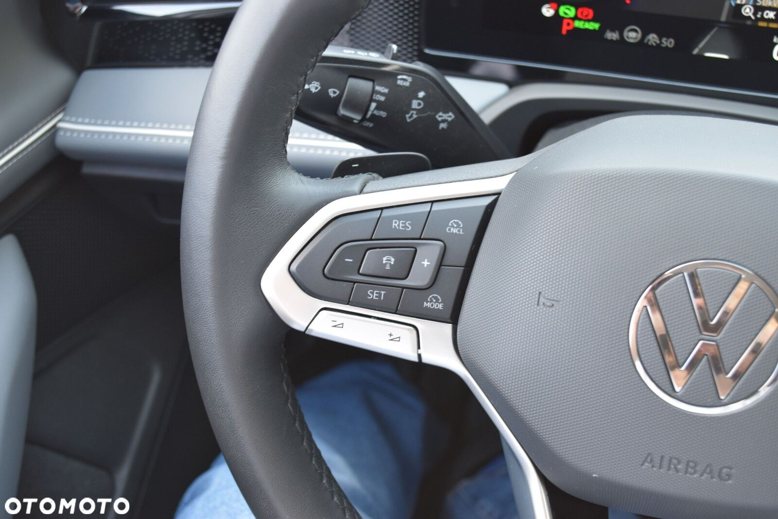 Volkswagen Passat 1.5 TSI EVO Business DSG - 24