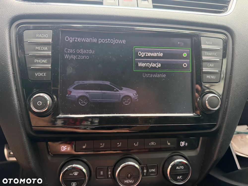 Skoda Octavia 2.0 TDI RS DSG - 27