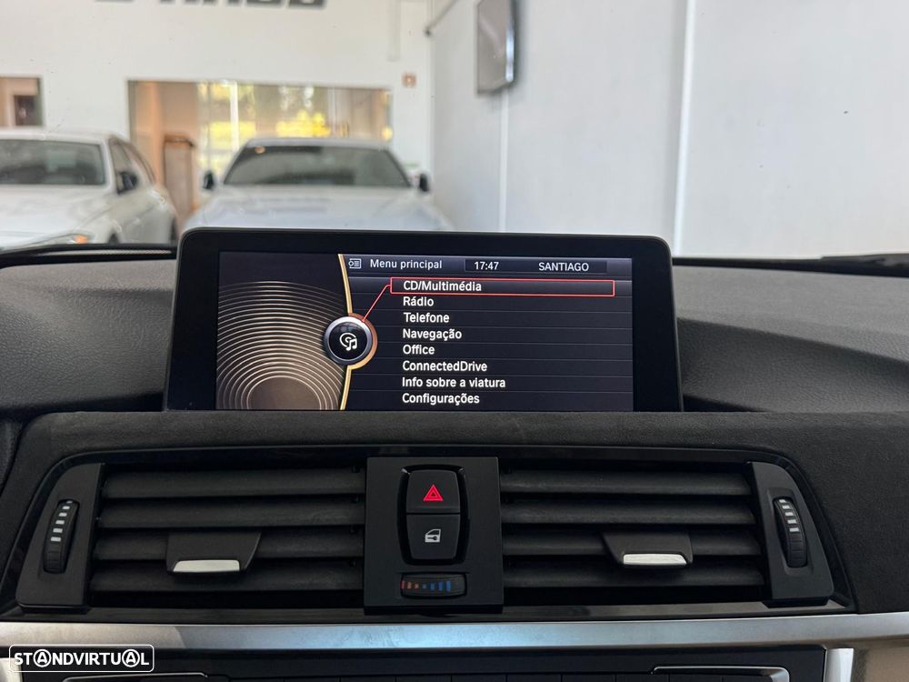 BMW 328 i Auto Pack M - 18