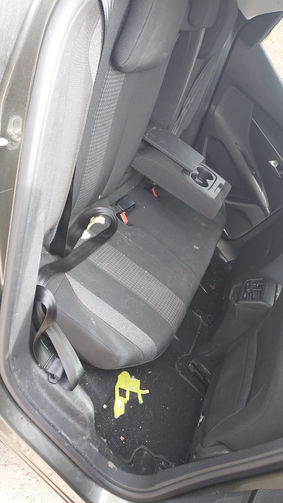Peugeot 3008 BlueHDi 130 Stop & Start EAT8 Active Pack - 9