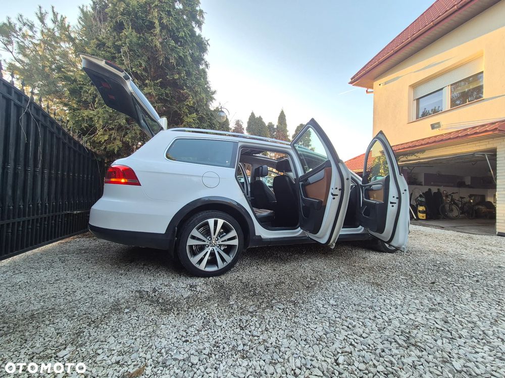 Volkswagen Passat 2.0 TDI DSG BlueMotion Technology Highline - 4