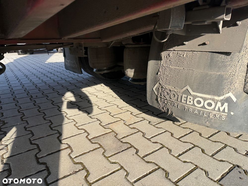 Nooteboom Nooteboom / 3 Osie / Skrętna oś / Osie SAF / Najazdy hydrauliczne + balkon / Poszerzenia / Sprowadzona / STAN BDB / / / - 19