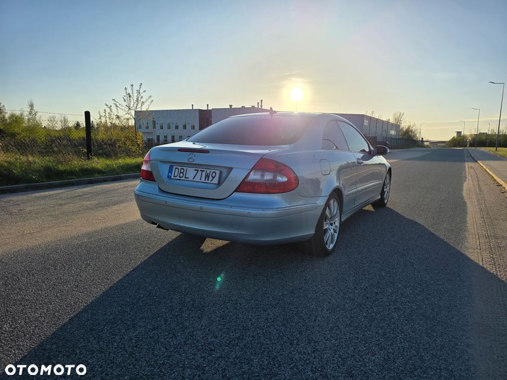 Mercedes-Benz CLK - 3