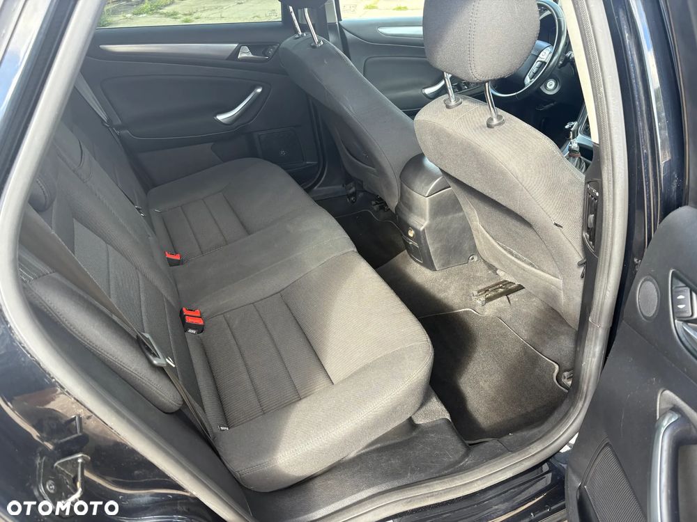 Ford Mondeo Turnier 2.0 TDCi Titanium - 9