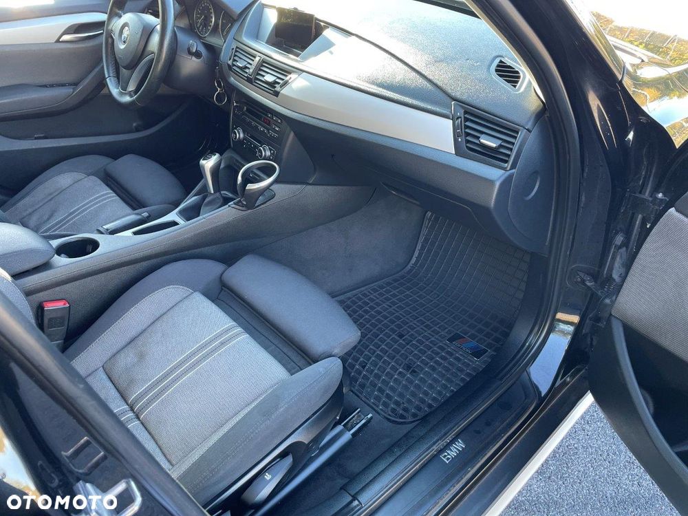 BMW X1 sDrive20d - 17
