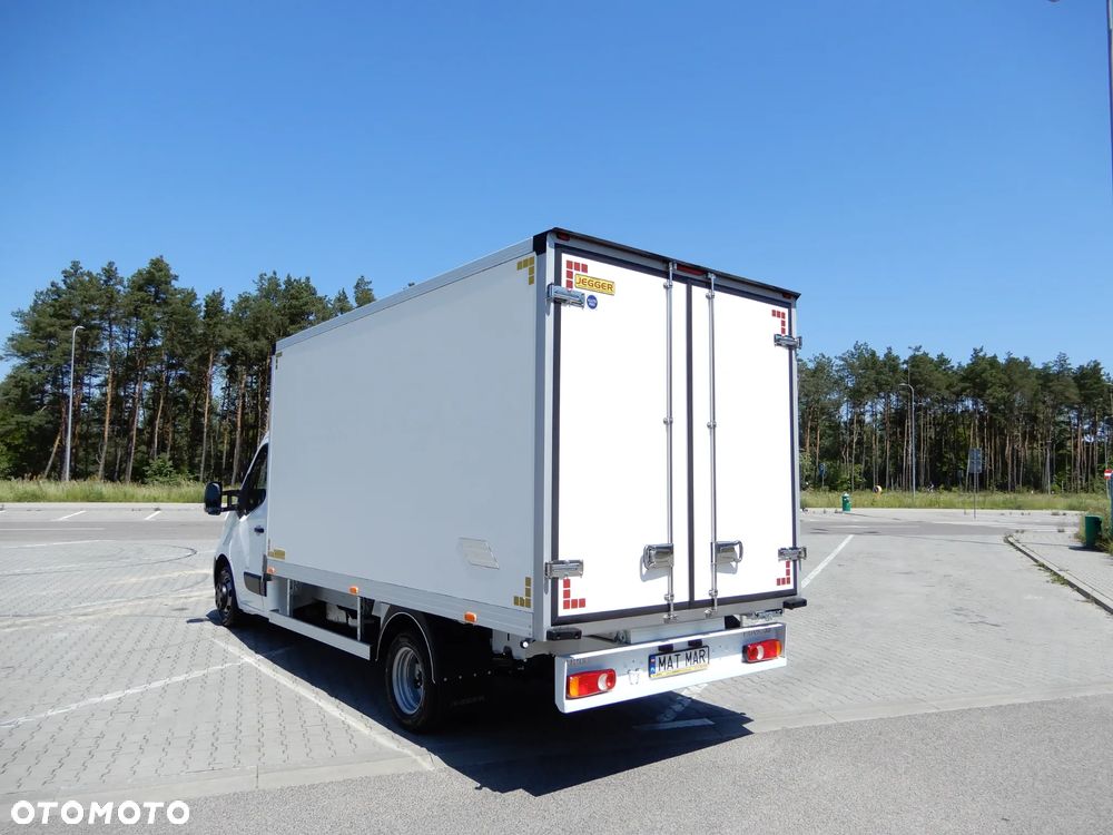 Iveco DAILY 35C16 Bliźniak Kontener 4.26 CM 8 E.Palet JEGGER Boczne Drzwi 800 Kg Ładowność WZMACNIANY 60 Tys Przeb Stan Auta Jak NOWY - 3