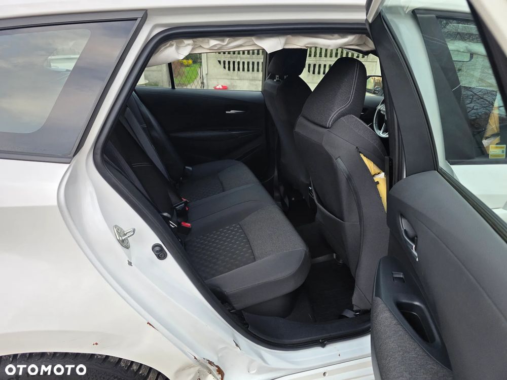 Toyota Corolla 1.8 Hybrid GPF Comfort - 16