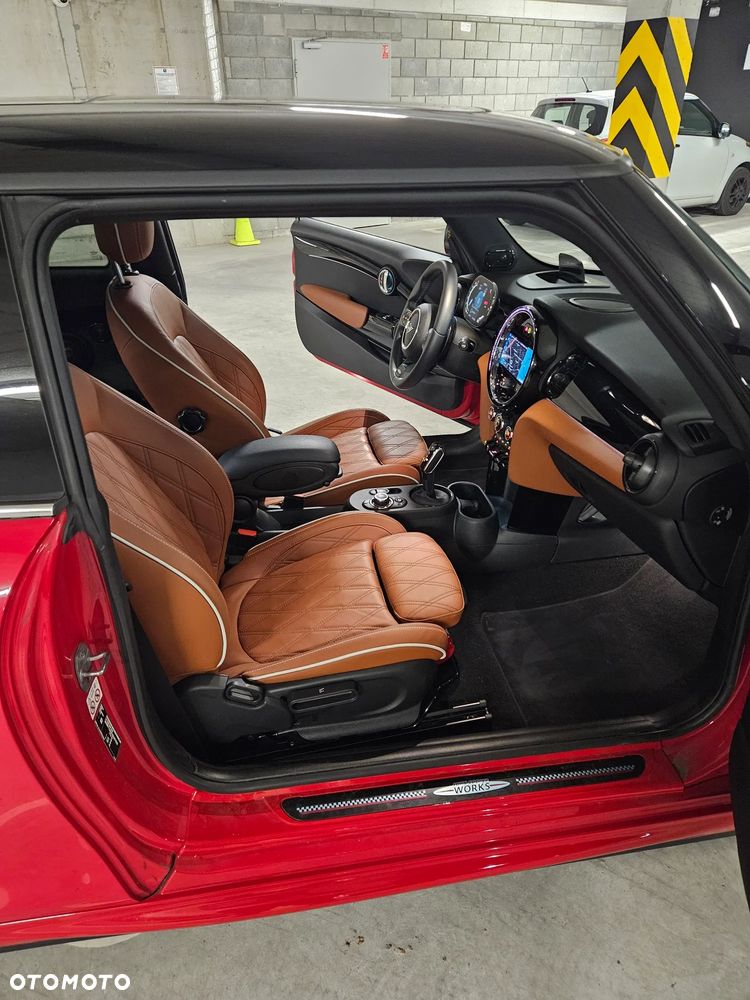 MINI John Cooper Works - 16