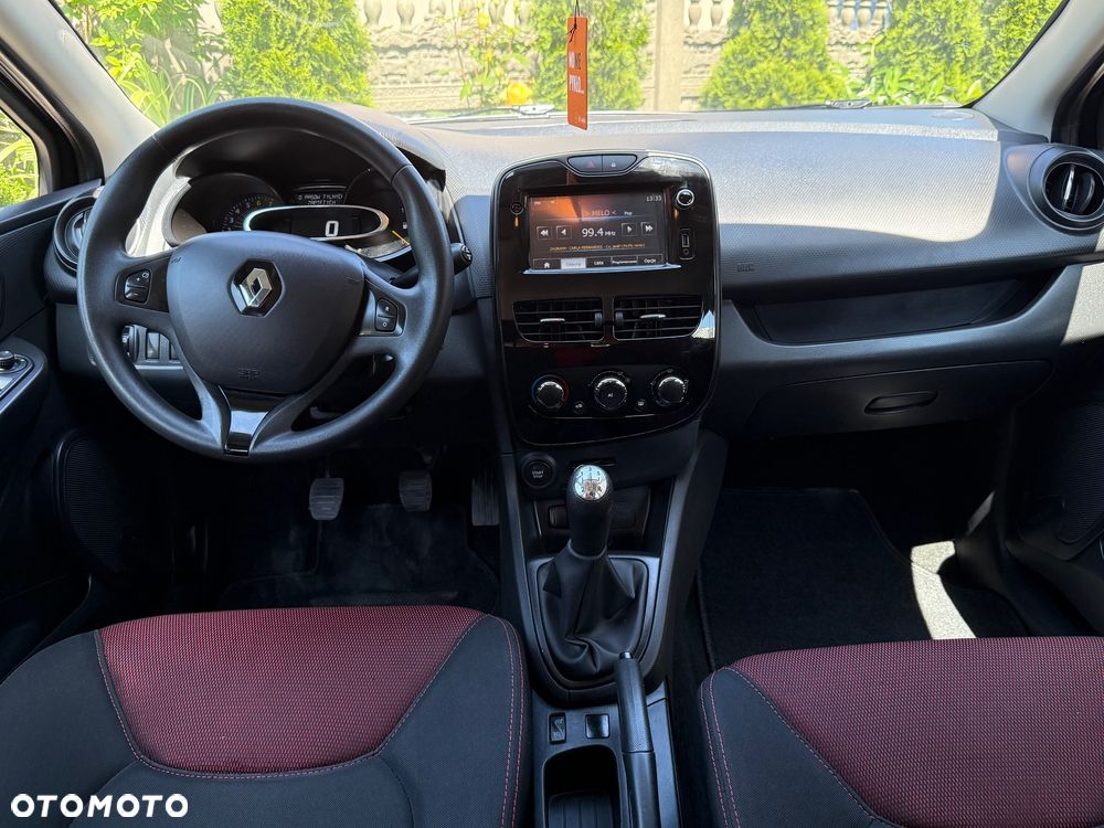 Renault Clio - 7