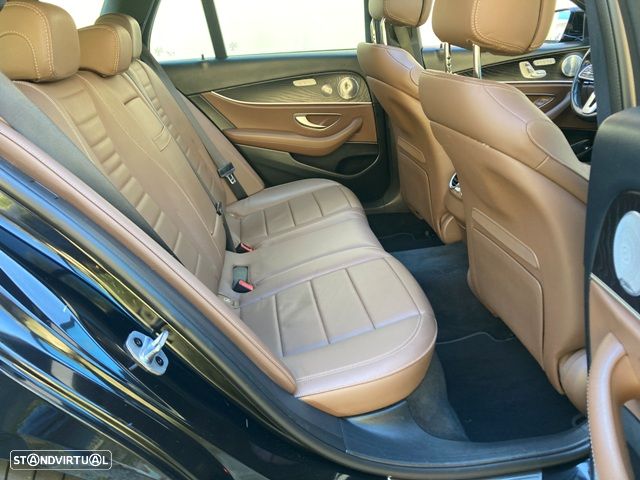 Mercedes-Benz E 300 de 9G-TRONIC AMG Line - 43