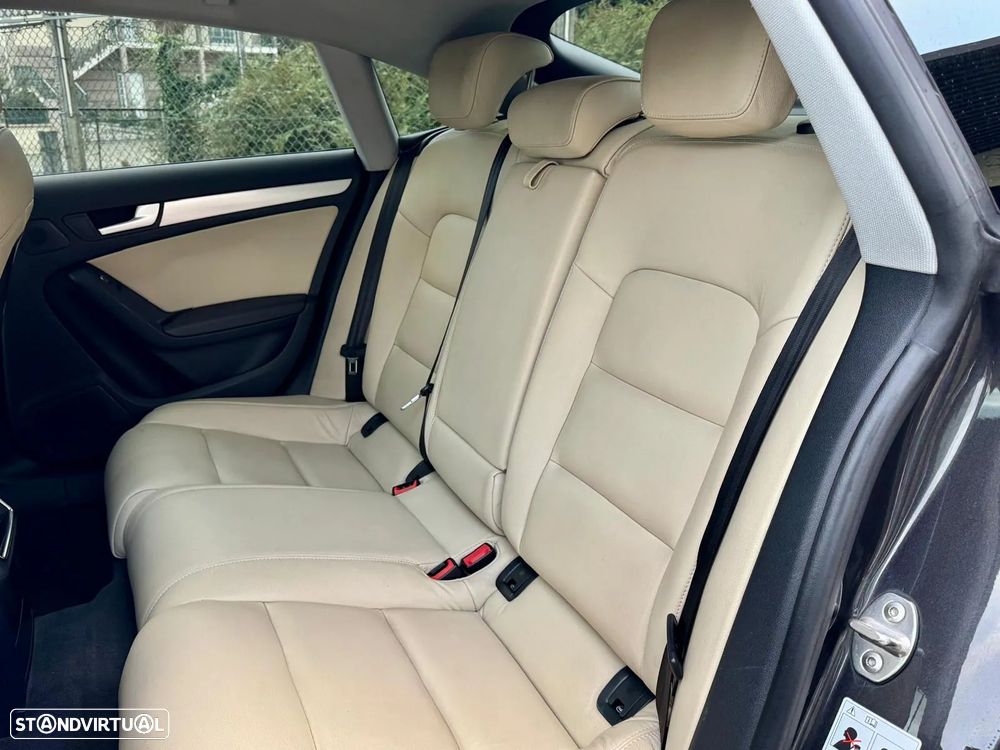 Audi A5 Sportback 2.0 TDI Business Line S-line - 13