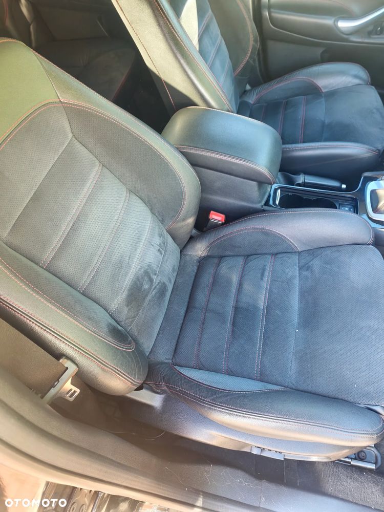 Ford Mondeo 2.0 EcoBoost Titanium S - 11