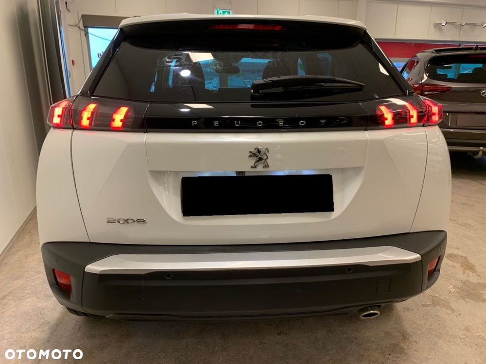 Peugeot 2008 BlueHDi 130 EAT8 Allure - 7
