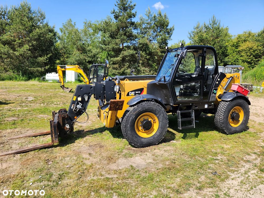 Caterpillar TH417C - 4