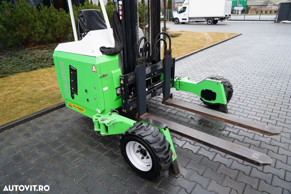 Palfinger Stivuitor / F3-253PX / Montat pe remorcă / Capacitate maximă de încărcare: 2500 kg / 3 m / 2021 / - 17