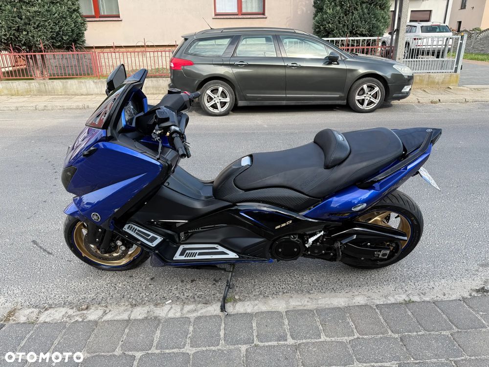 Yamaha Tmax - 5