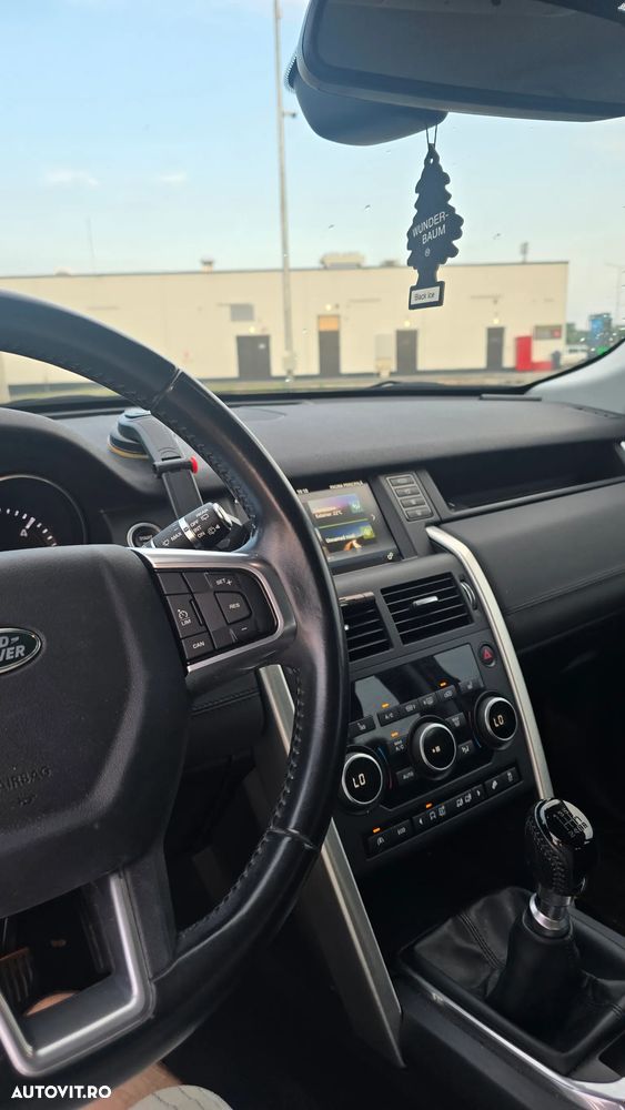 Land Rover Discovery Sport - 15