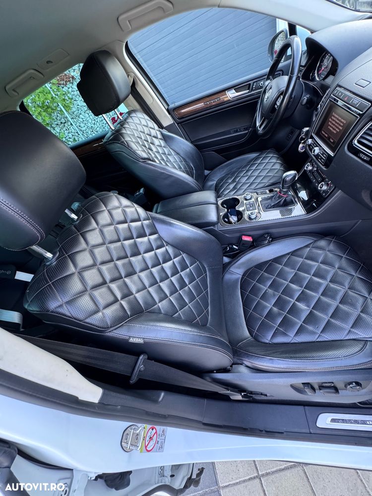 Volkswagen Touareg 3.0 V6 TDI SCR Blue Motion DPF Automatik Terrain Tech Executive Edition - 27