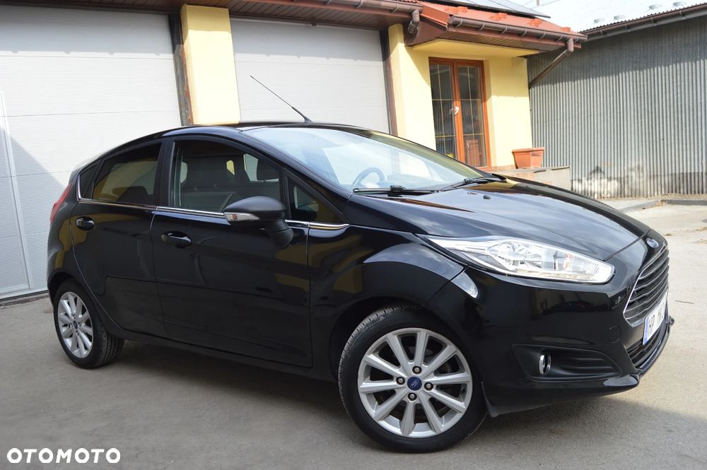 Ford Fiesta - 2