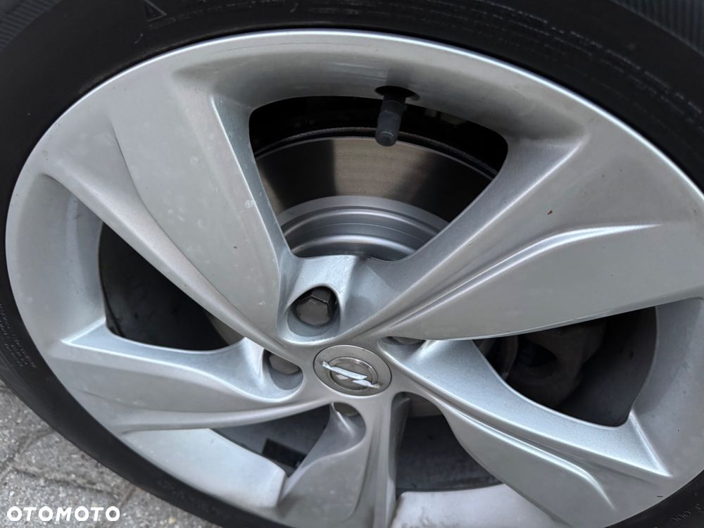 Opel Insignia - 7