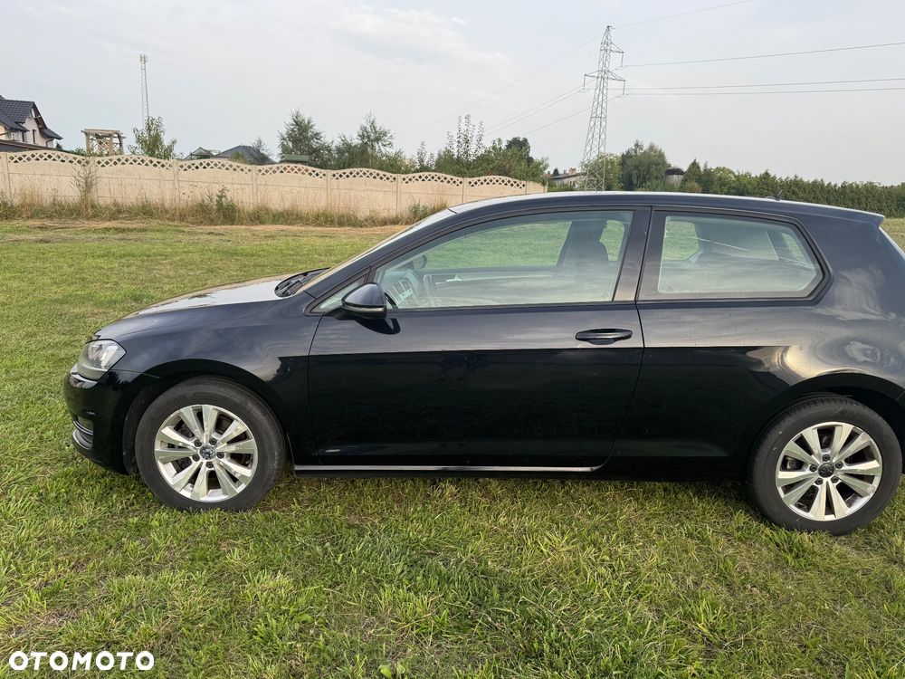 Volkswagen Golf - 5