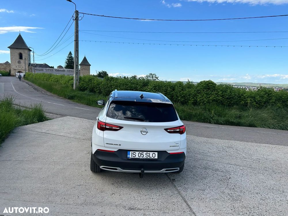 Opel Grandland X Plug-in-Hybrid4 1.6 DI Start/Stop Aut Business INNOVATION - 9