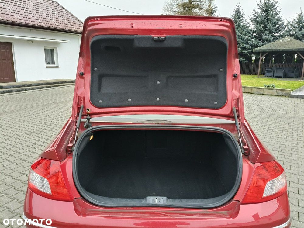 Peugeot 407 - 12
