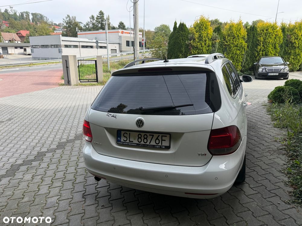 Volkswagen Golf VI 1.6 TDI Comfortline - 5