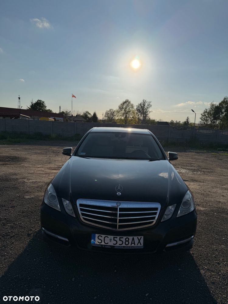 Mercedes-Benz Klasa E 220 BlueTEC 4-Matic Avantgarde - 2
