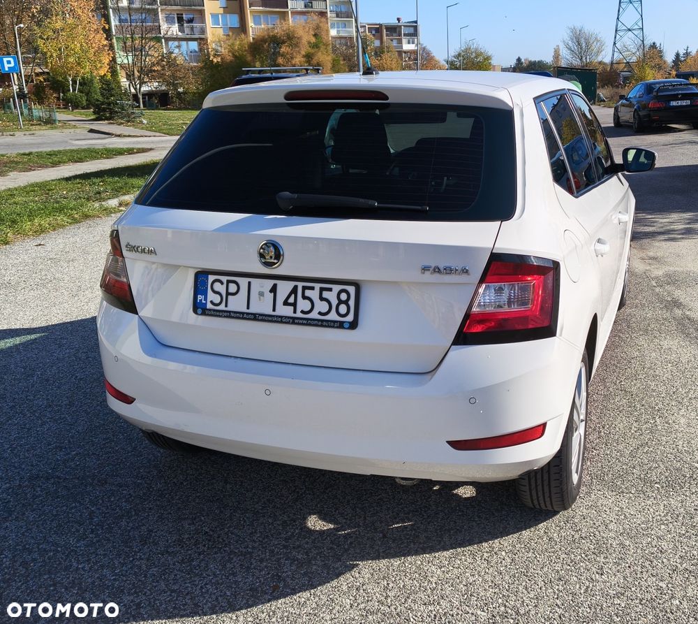 Skoda Fabia - 4