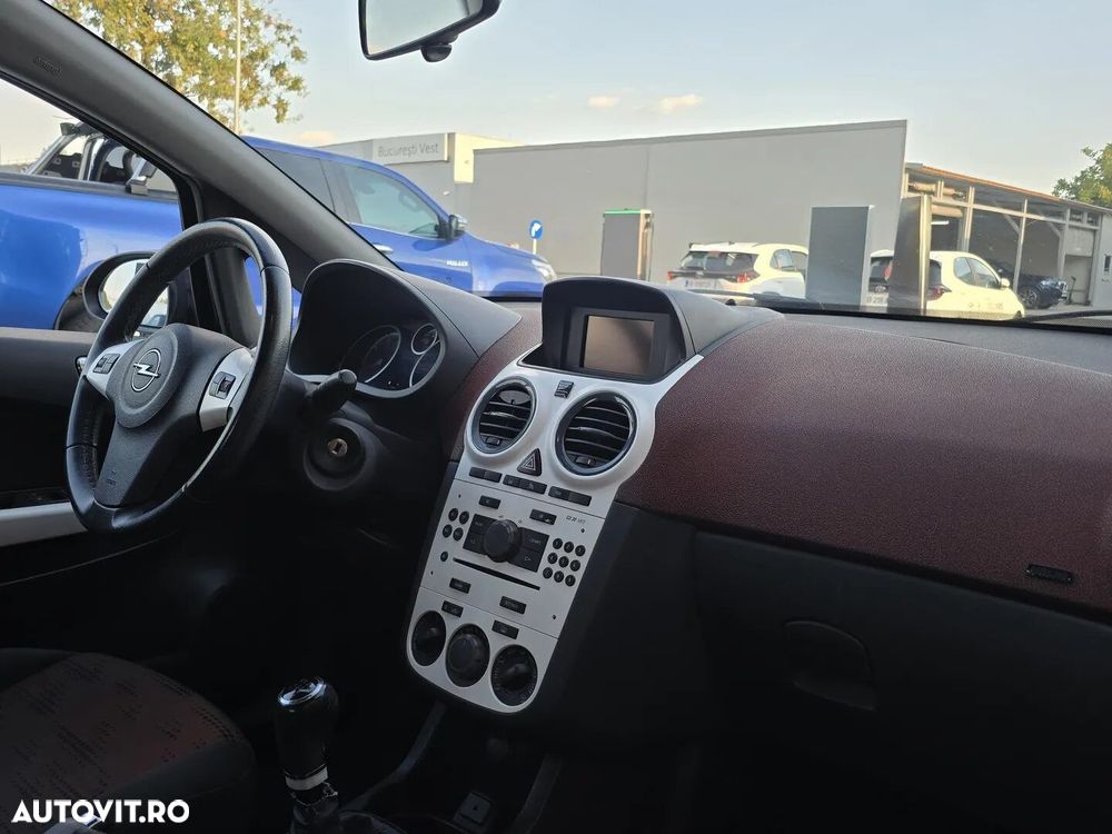 Opel Corsa - 12