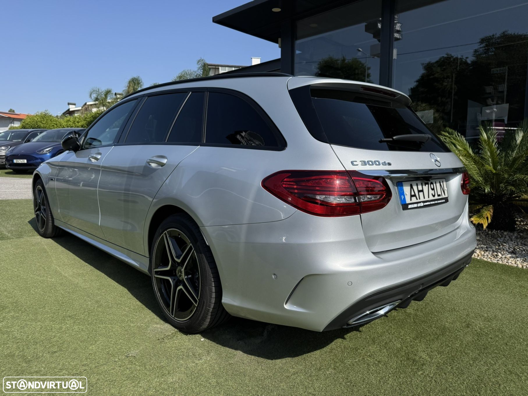 Mercedes-Benz C 300 de AMG Line - 13