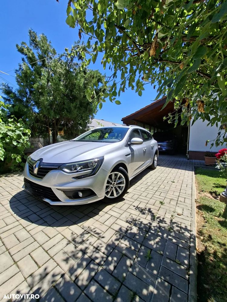 Renault Megane 1.6 SCe Zen - 1