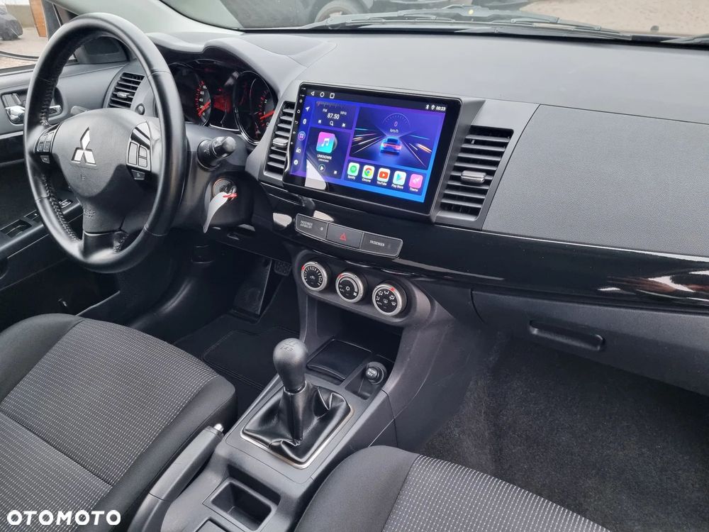 Mitsubishi Lancer - 24