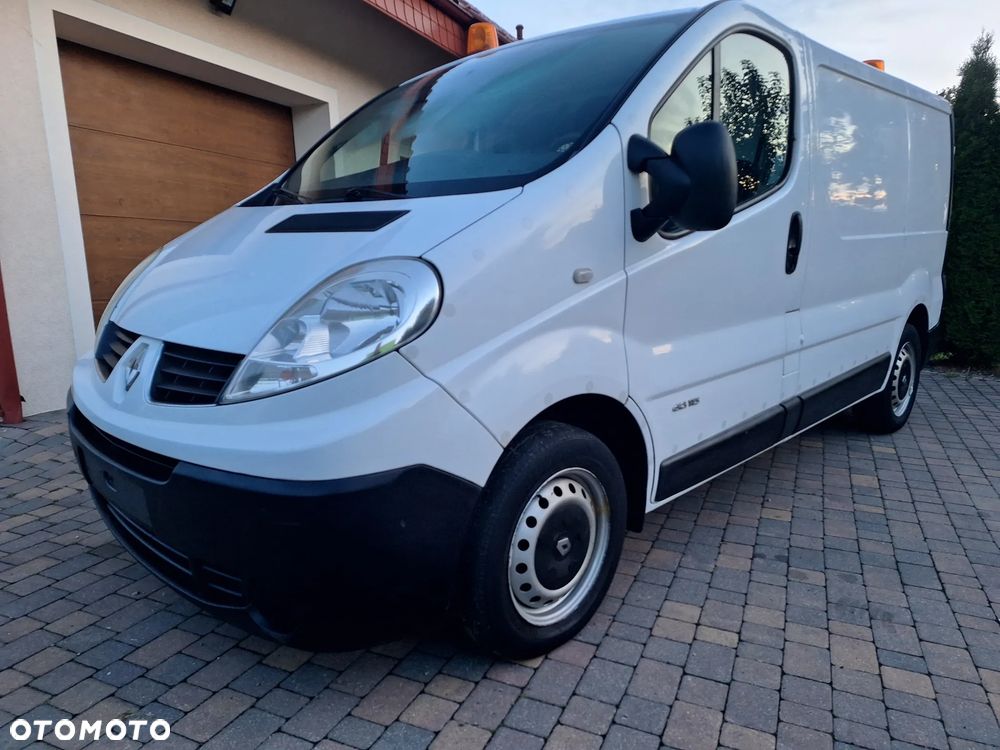 Renault Trafic - 10