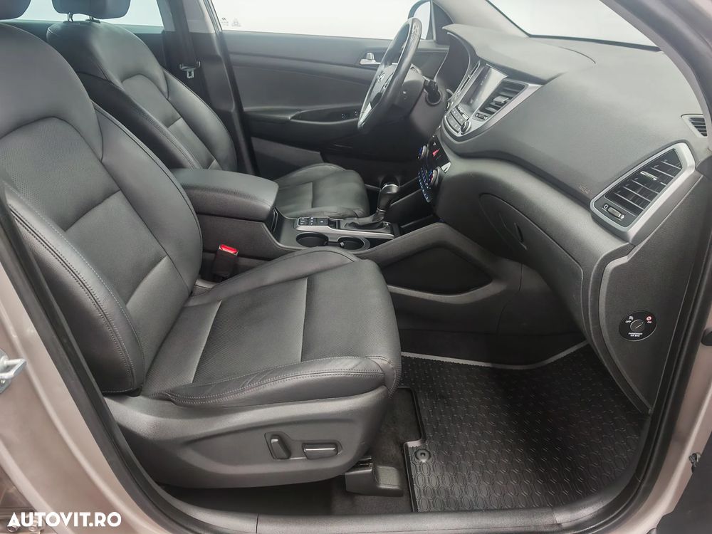 Hyundai Tucson - 14